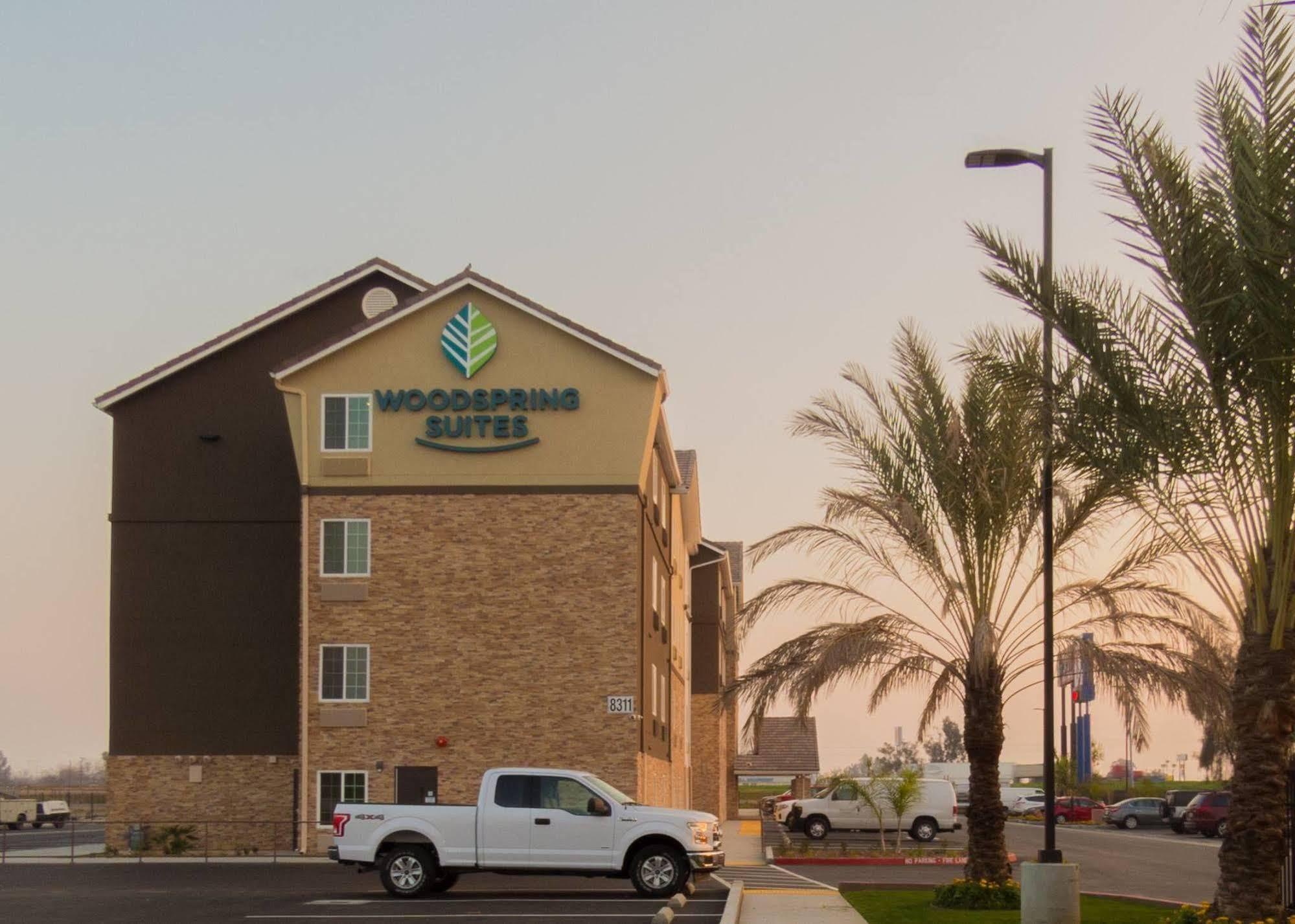 Woodspring Suites Bakersfield East المظهر الخارجي الصورة
