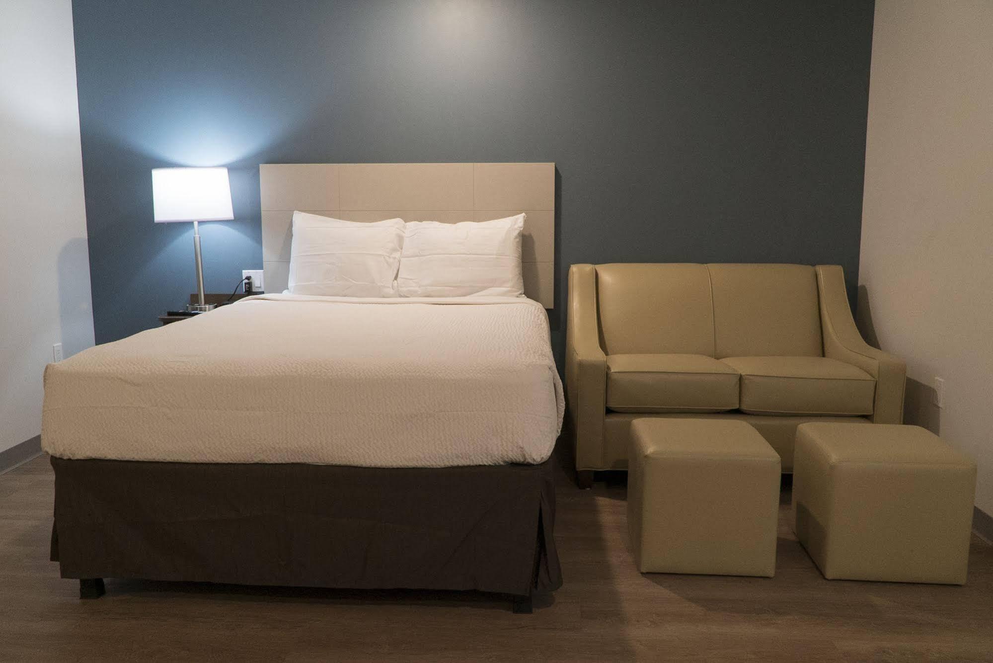 Woodspring Suites Bakersfield East المظهر الخارجي الصورة
