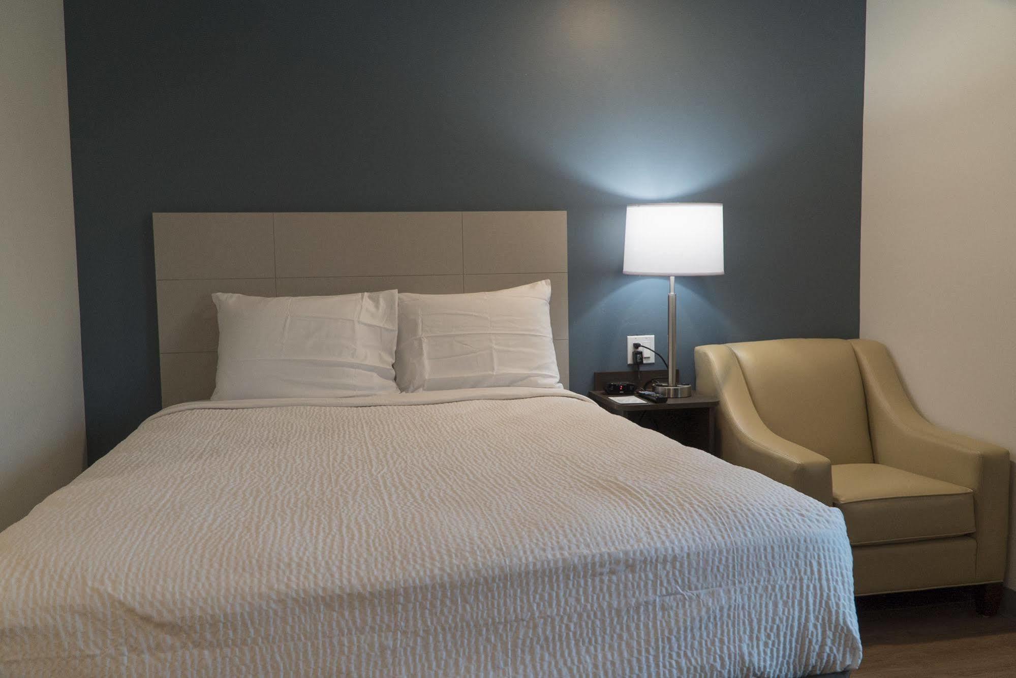 Woodspring Suites Bakersfield East المظهر الخارجي الصورة
