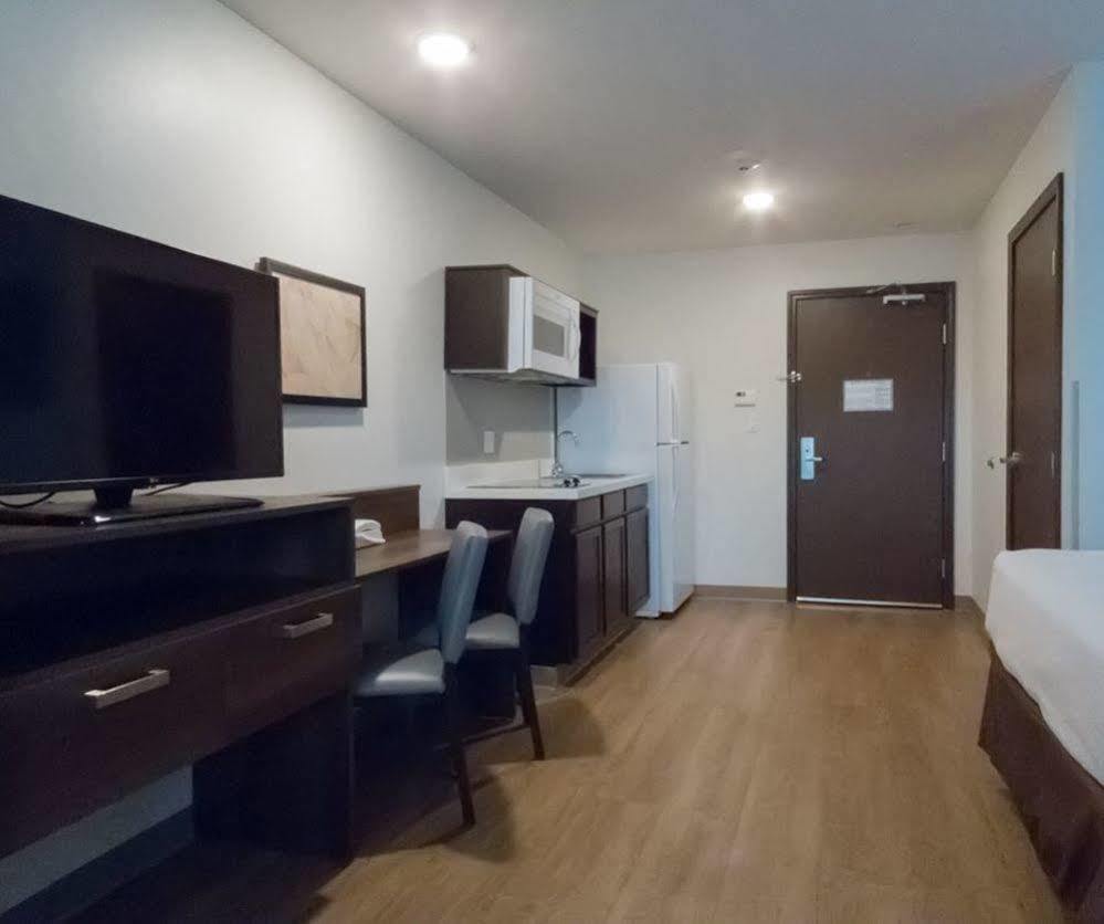 Woodspring Suites Bakersfield East المظهر الخارجي الصورة
