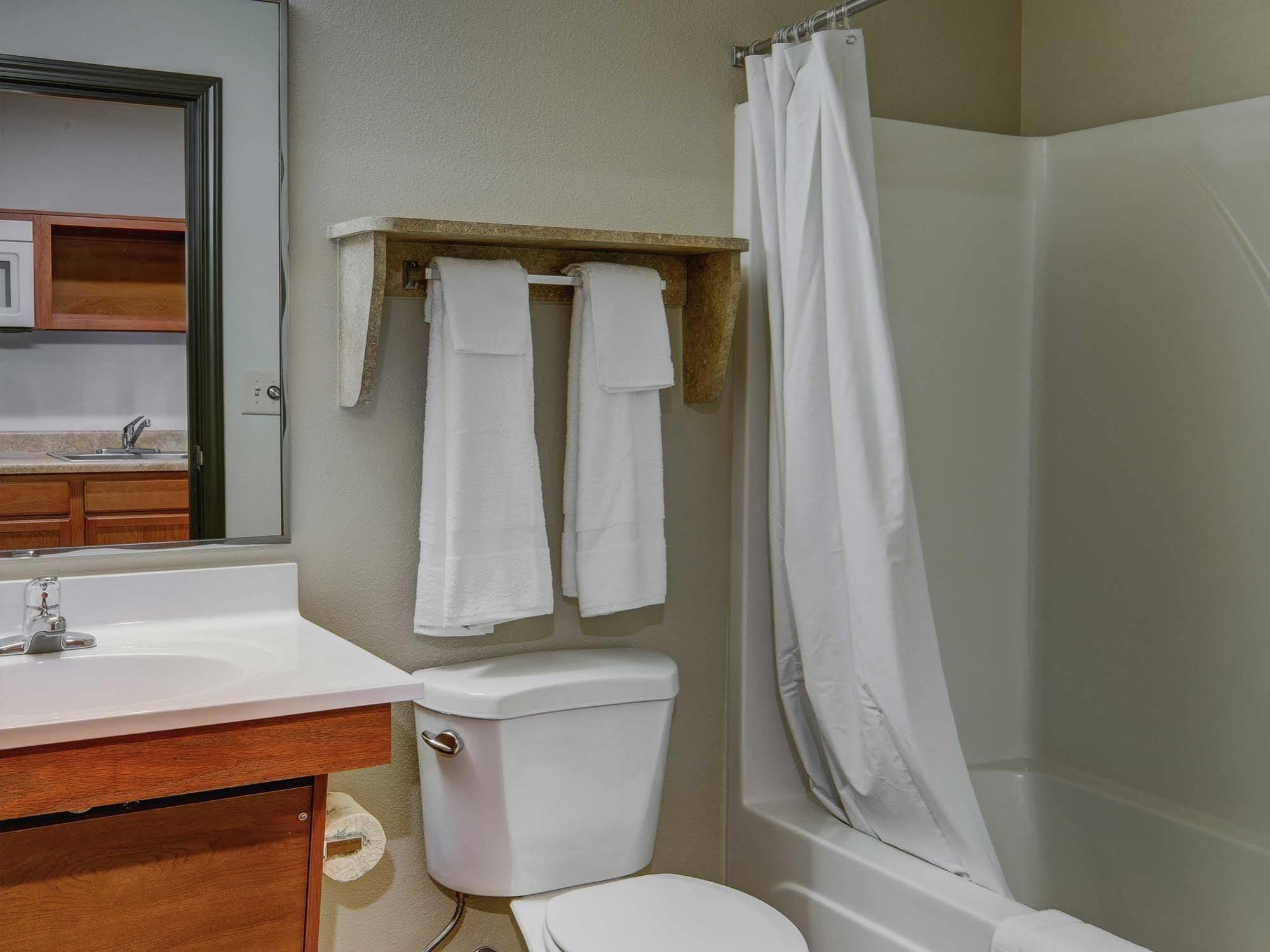 Woodspring Suites Bakersfield East المظهر الخارجي الصورة